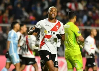 Always juega con Sporting Cristal solo por cumplir