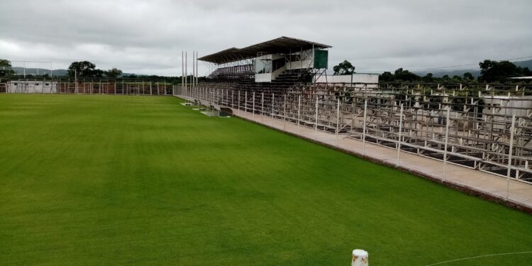 Liga Provincial de Yacuiba en el Estadio Federico Ibarra
