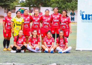 Real Santa Cruz femenino debuta en la Liga Nacional en Tarija