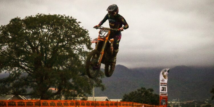 Motores al rojo vivo en Yacuiba: Más de 60 pilotos rugieron en el Circuito MX Chaco 🔥