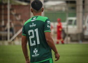 Olimpia Petrolero se juega la clasificación ante Municipal en un duelo decisivo