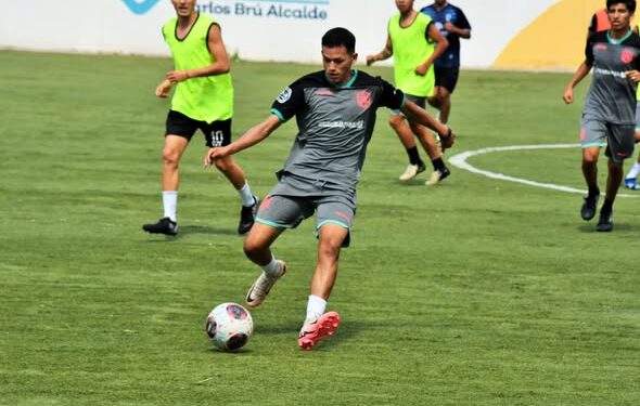 Santiago Laura refuerza a Rangers en el campeonato “Tarija la Linda”