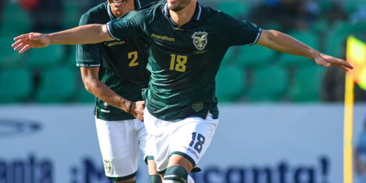 Bolivia gana, gusta y golea: 3-0 a Trinidad y Tobago en Santa Cruz