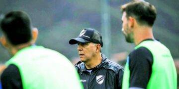 Bolívar con Fluminense, choque entre equipos necesitados en la Copa Libertadores